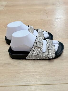 Nicole Miller New York Rhinestone Sandals Women’s Size 9